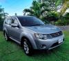 mitsubishi_outlander_-_display_photo.jpg